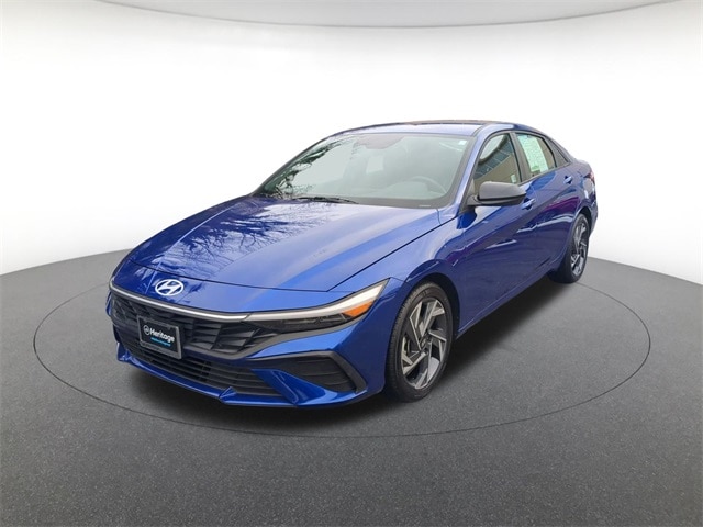 2025 Hyundai Elantra SEL's photo