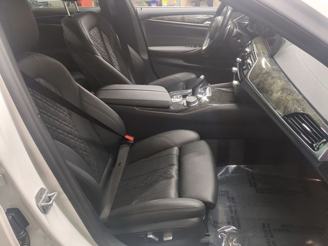 2021 BMW 5 Series 530i - Photo 20