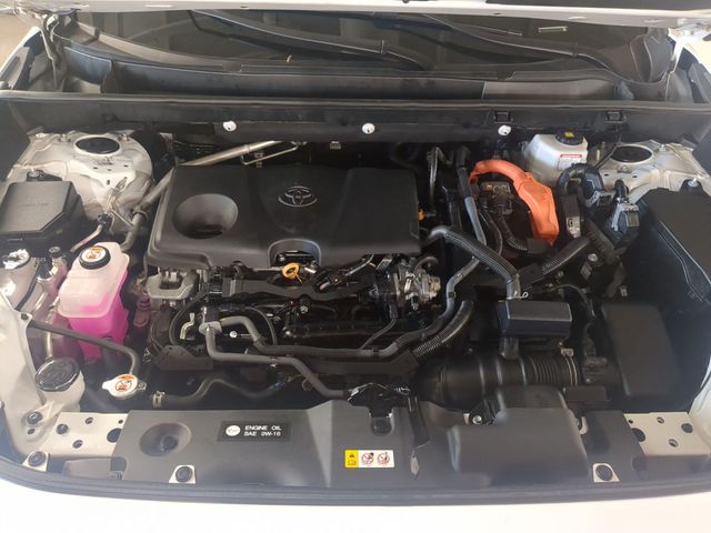 2024 Toyota RAV4 XLE - Photo 22