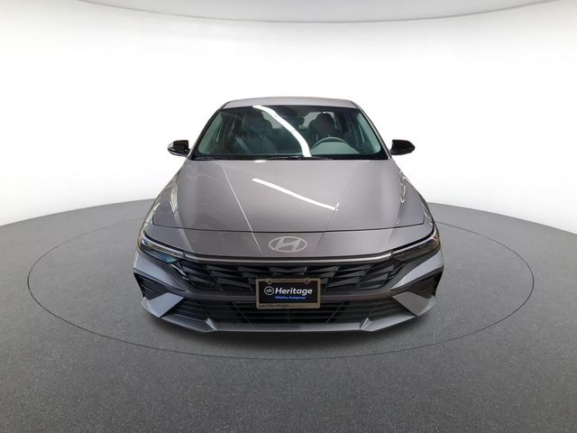 2026 Hyundai Elantra SEL Sport - Photo 2