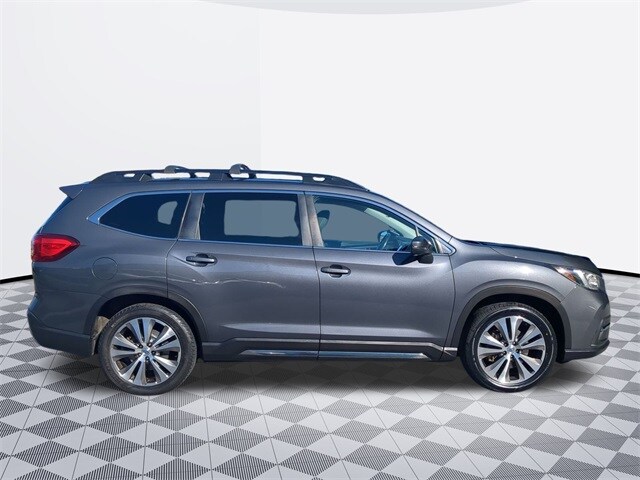 2019 Subaru Ascent Limited photo 2