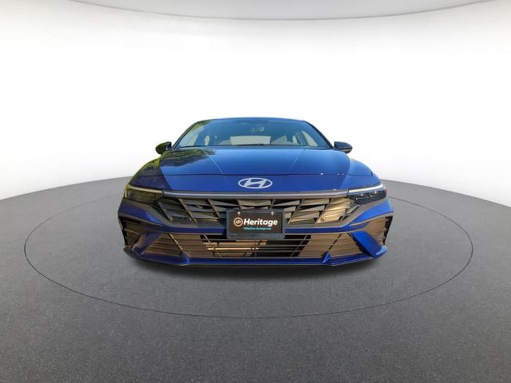 Used 2025 Hyundai Elantra SEL Sport Sedan