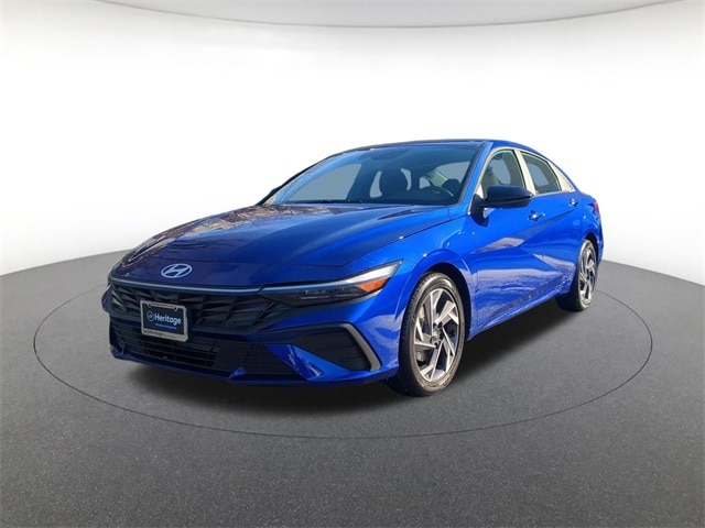 2025 Hyundai Elantra SEL's photo