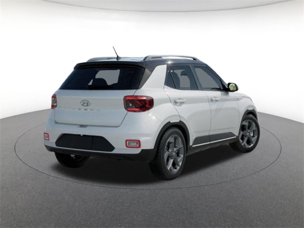 New 2026 Hyundai Venue SEL w/Two-Tone Roof SUV