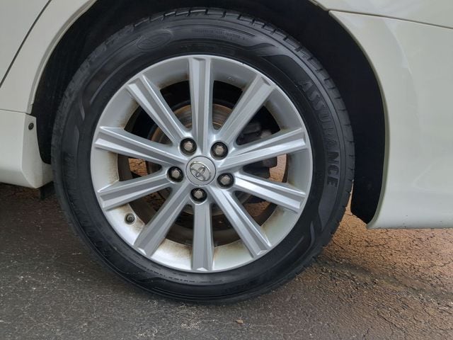 2013 Toyota Camry XLE - Photo 23