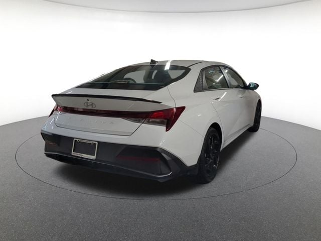 2026 Hyundai Elantra SEL Sport - Photo 9