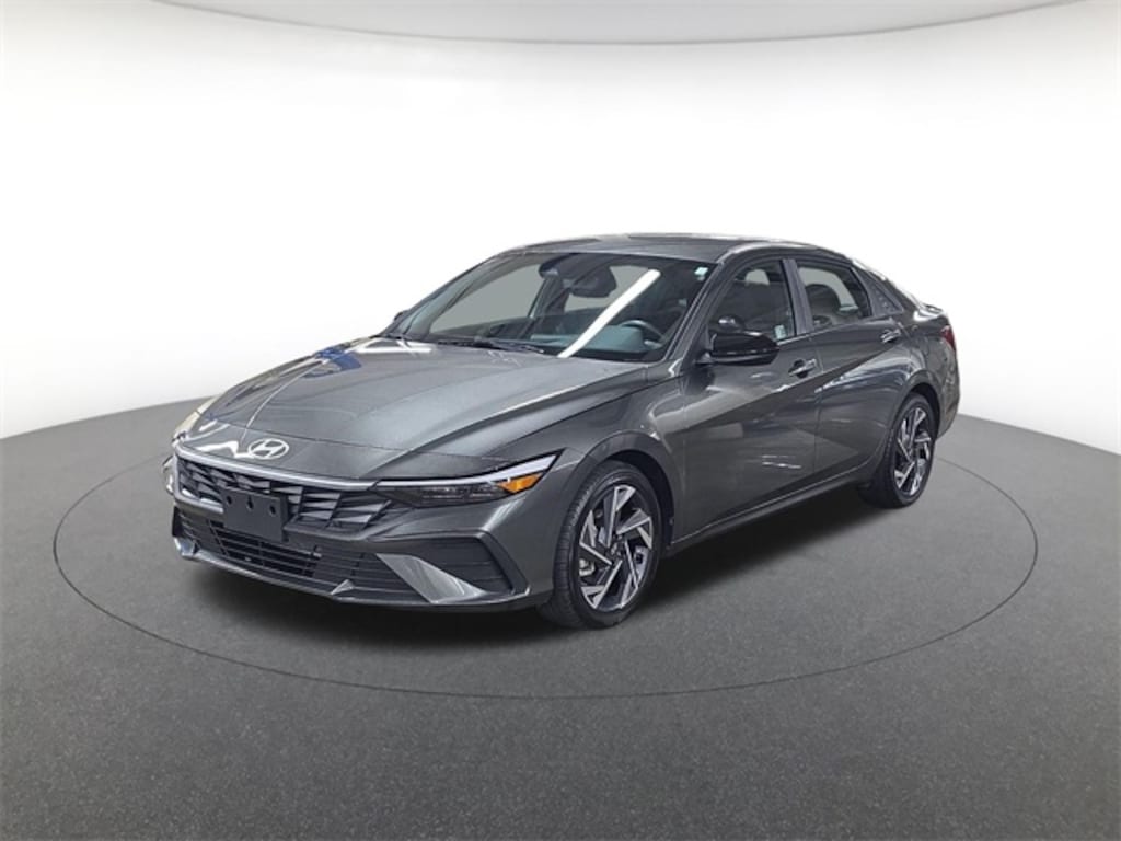 Certified 2025 Hyundai Elantra SEL Sport Sedan