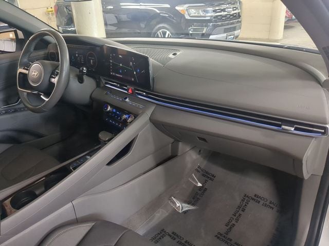 2025 Hyundai Elantra SEL - Photo 19
