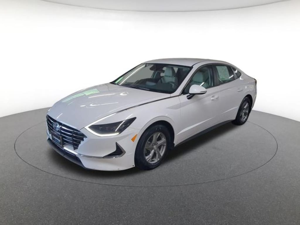 Used 2023 Hyundai Sonata SE Sedan