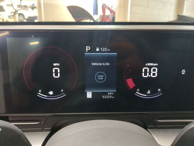 2025 Hyundai Kona SEL - Photo 16