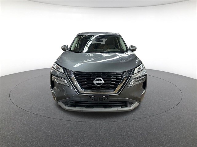 2023 Nissan Rogue SV photo 2