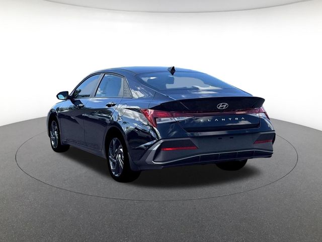2026 Hyundai Elantra SEL Sport - Photo 17