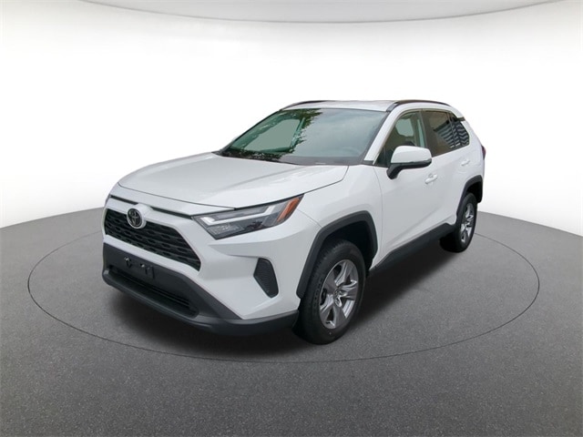 2022 Toyota RAV4 XLE's photo