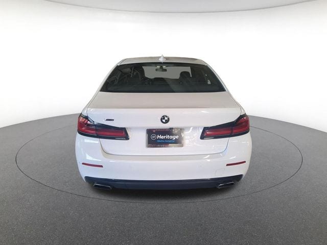 2021 BMW 5 Series 530i - Photo 6
