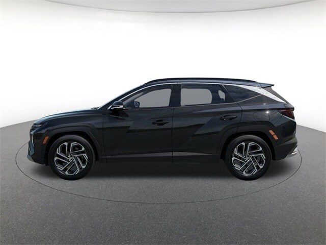 2026 Hyundai Tucson Limited photo 2