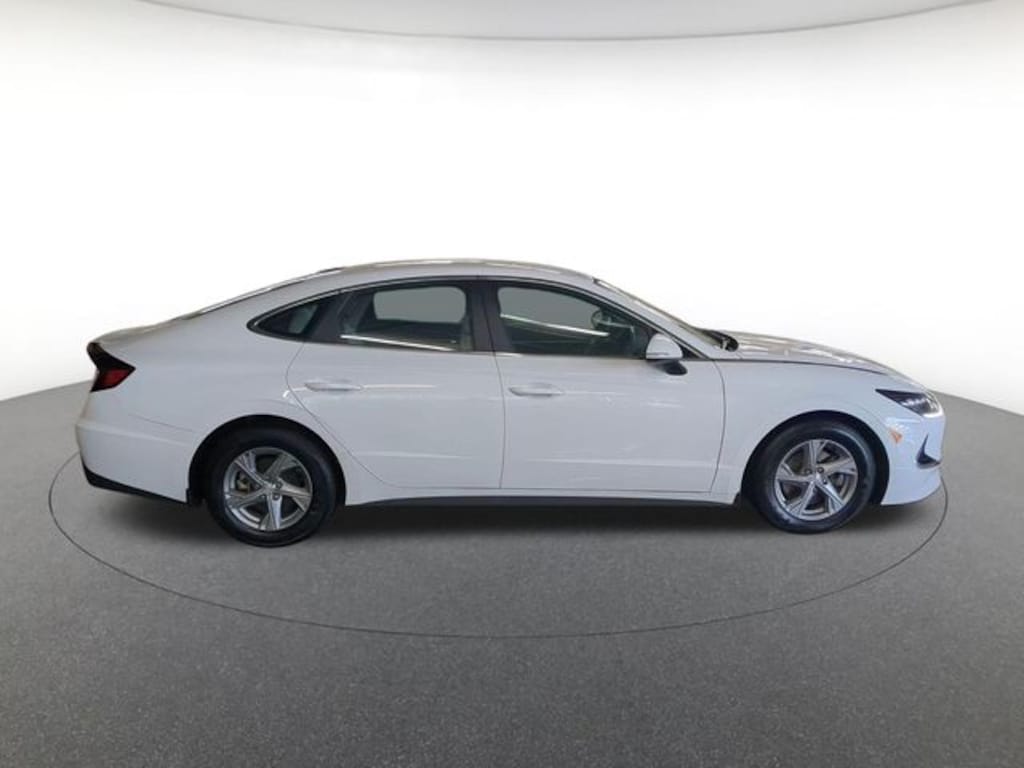 Used 2023 Hyundai Sonata SE Sedan