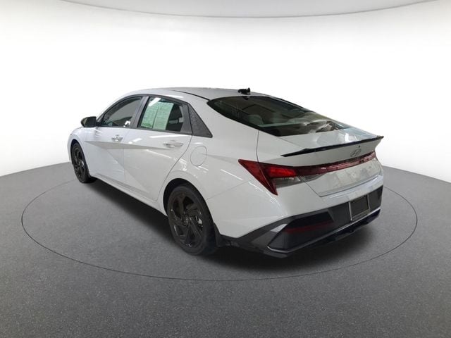2026 Hyundai Elantra SEL Sport - Photo 12