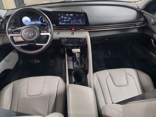 2022 Hyundai Elantra Limited - Photo 13