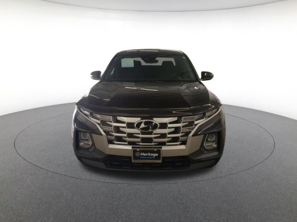 Used 2023 Hyundai Santa Cruz SE Truck
