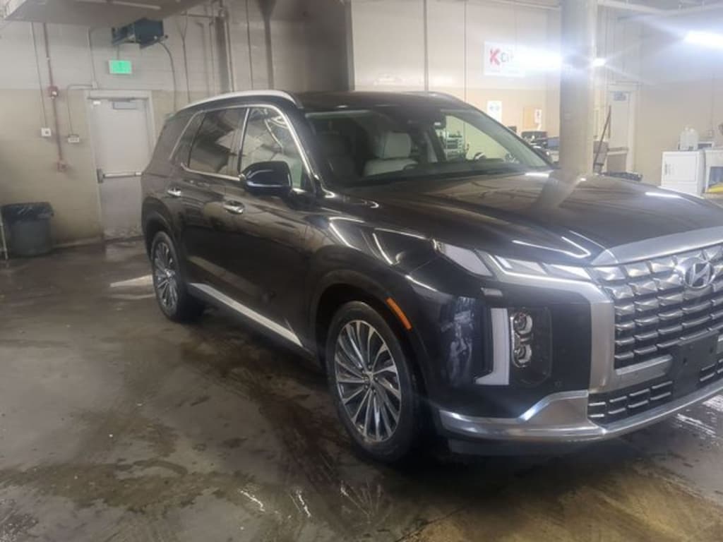 Used 2024 Hyundai Palisade Calligraphy SUV