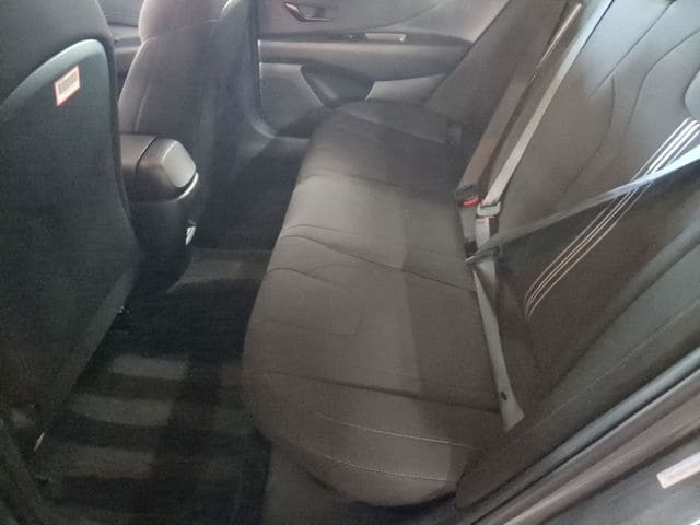 2026 Hyundai Elantra SEL Sport - Photo 9
