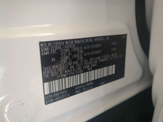 2024 Toyota RAV4 XLE - Photo 23