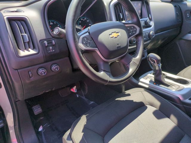Photo 11