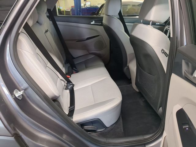 2020 Hyundai Tucson Value - Photo 17