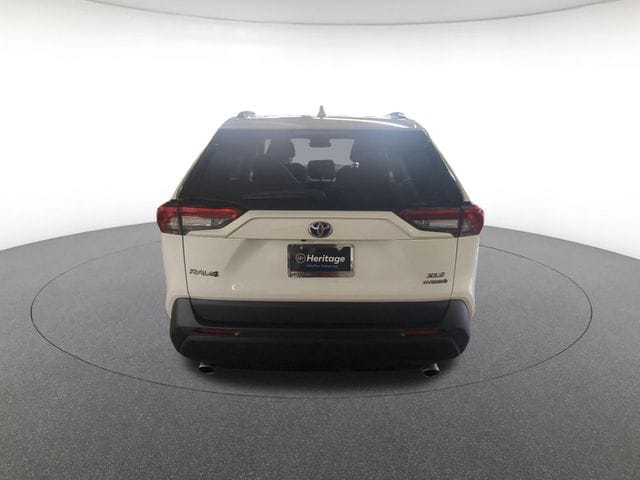 2024 Toyota RAV4 XLE - Photo 6