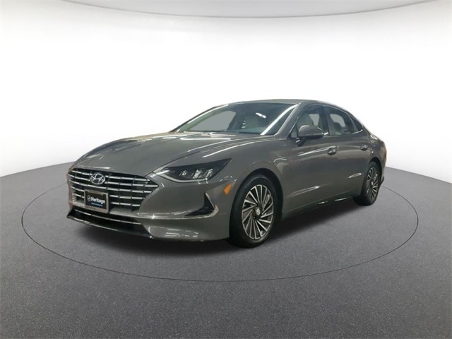 2022 Hyundai Sonata Hybrid