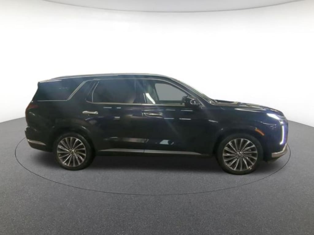 Used 2024 Hyundai Palisade Calligraphy SUV