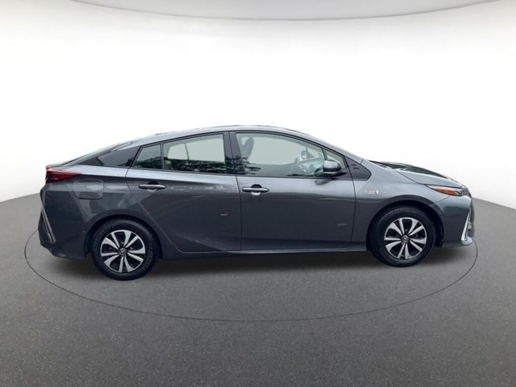 Used 2018 Toyota Prius Prime Advanced Hatchback