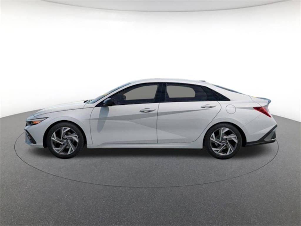 New 2026 Hyundai Elantra SEL Sport Premium Sedan