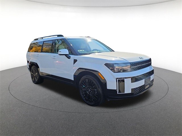 2025 Hyundai Santa Fe photo 3