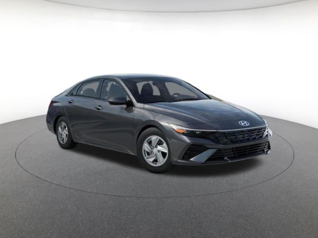 New 2026 Hyundai Elantra SE Sedan