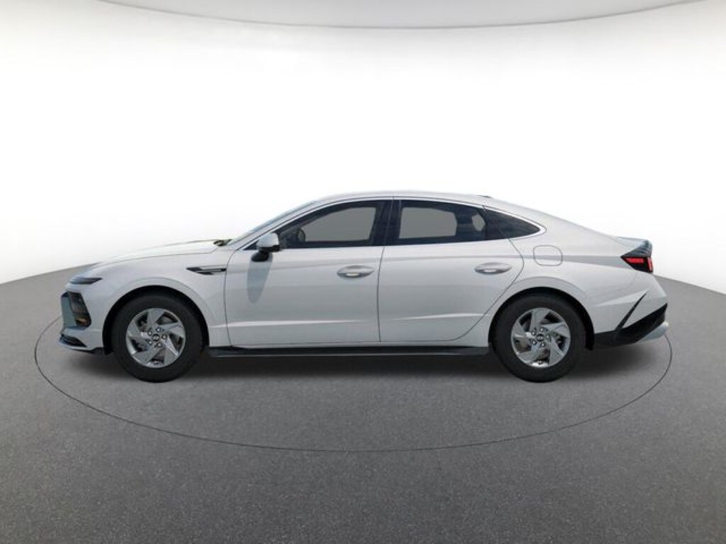 New 2026 Hyundai Sonata SE Sedan