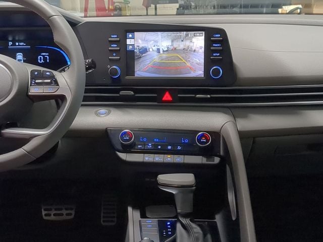2026 Hyundai Elantra SEL Sport - Photo 14