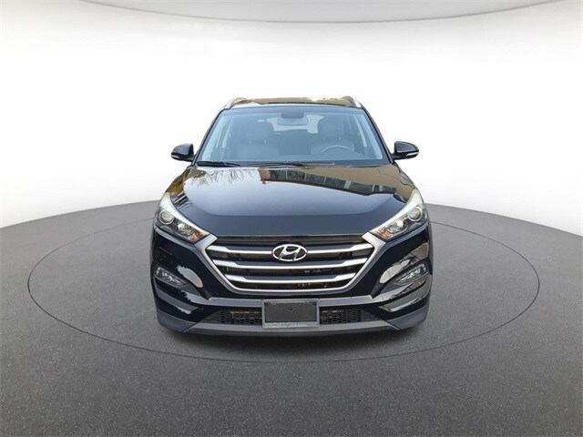 2018 Hyundai Tucson SEL Plus photo 2