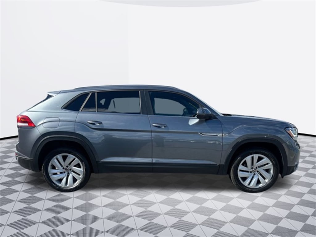 Used 2022 Volkswagen Atlas Cross Sport 3.6L V6 SE w/Technology SUV