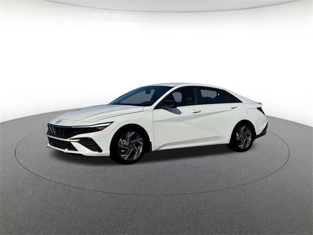 2025 Hyundai Elantra Hybrid SEL Sport photo 2