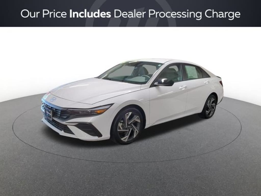 Used 2025 Hyundai Elantra SEL Sport Sedan