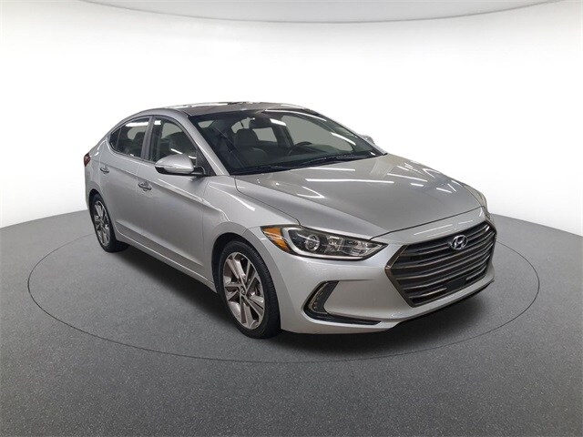 2017 Hyundai Elantra Limited photo 3