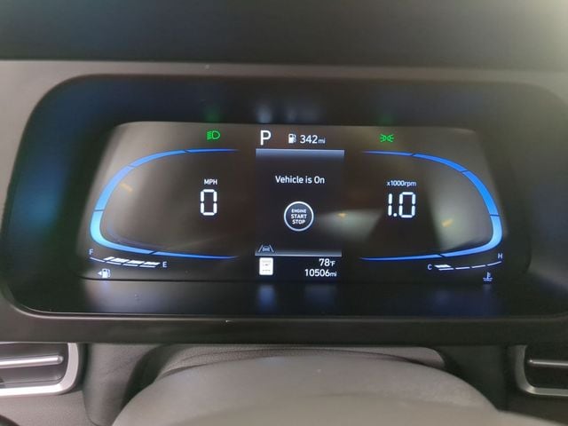 2025 Hyundai Elantra SEL - Photo 15