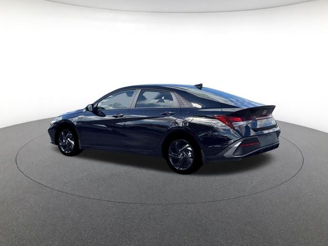 2026 Hyundai Elantra SEL Sport - Photo 16