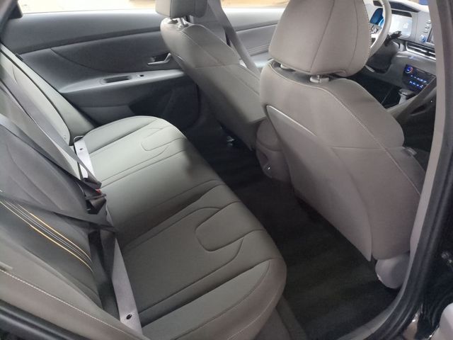 2026 Hyundai Elantra SEL Sport - Photo 29
