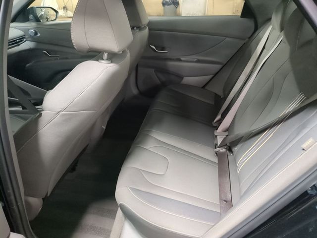 2026 Hyundai Elantra SEL Sport - Photo 22