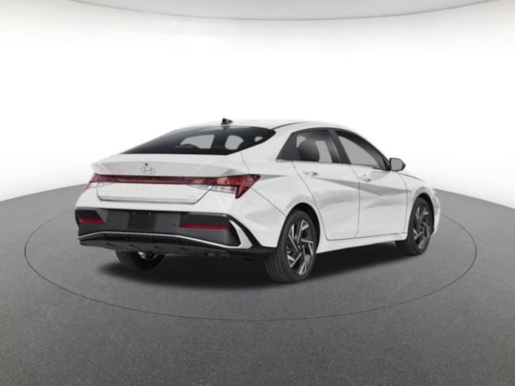 New 2026 Hyundai Elantra Hybrid Limited Sedan