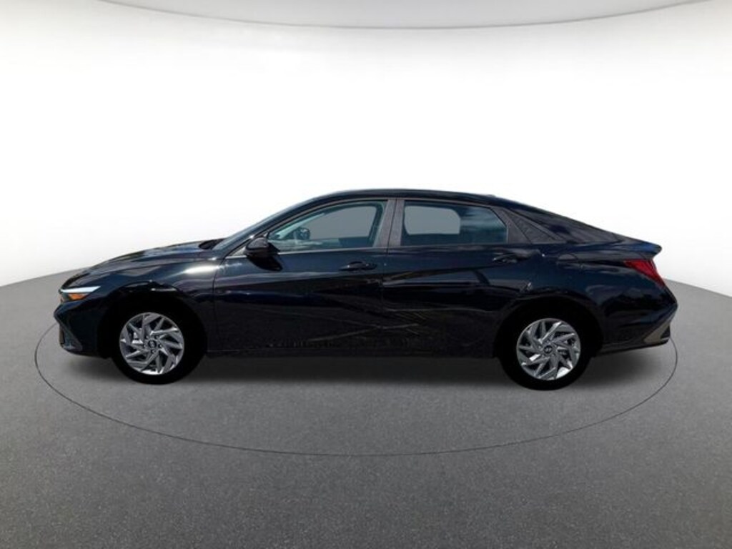 New 2026 Hyundai Elantra Hybrid Blue Sedan