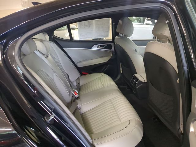 2023 GENESIS G70 Standard - Photo 18