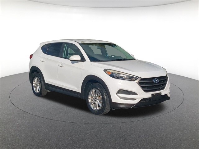 2016 Hyundai Tucson SE photo 3
